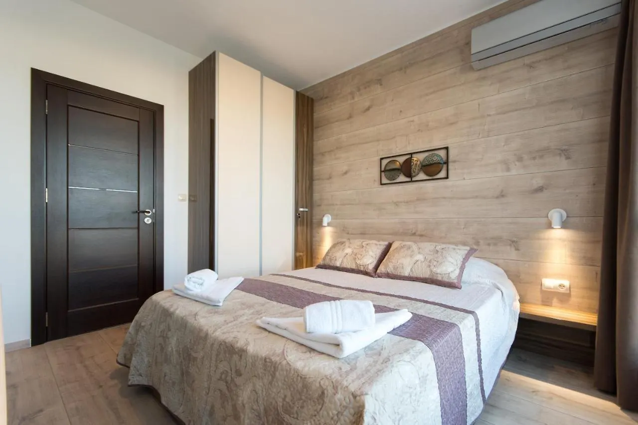 City Apartments Triumph Warna 0*,  Bulgarien